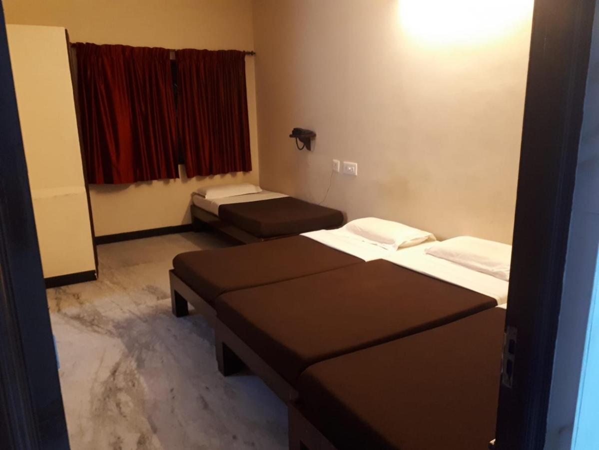 Rmc Travellers Inn Chennai Exterior foto